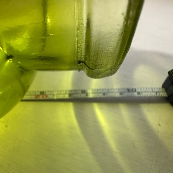 Set of Three Colorful Glass Jars with Wooden Lids - Picture 5 of 16